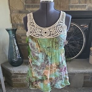 Women's XL Sleeveless BLOUSE